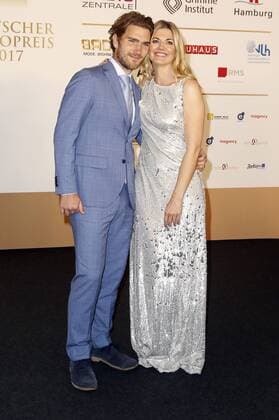 Nina Bott mit Freund Benjamin Baarz bei der Verleihung des Deutschen Radiopreises 2017 in der Elbphilharmonie. Hamburg, 07.09.2017