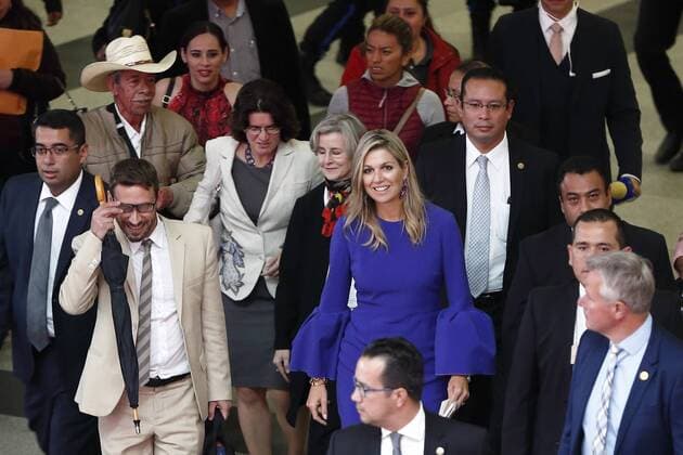 Queen Maxima of Netherlands (c), special adviser to the Secretary General of the UN on Financial Inclusion for Development, visits a store in a mall in Mexico City, Mexico, on 7 September 2017, to see a payment system accessible to people with low incomes. Queen Maxima of Holland visits Mexico !ACHTUNG: NUR REDAKTIONELLE NUTZUNG!  Copyright: xJoséxMéndezx MEX01 20170908-636404435166281021