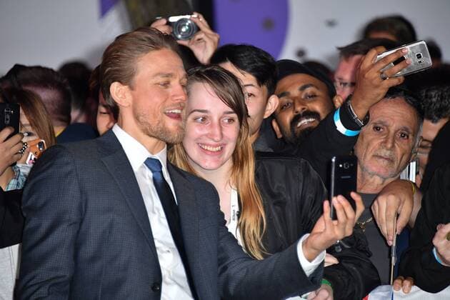September 7, 2017 - Toronto, Ontario, Canada - CHARLIE HUNNAM attends the Papillon premiere during the 2017 Toronto International Film Festival at Princess of Wales Theatre on September 7, 2017 in Toronto, Canada Toronto Canada - ZUMAv53_ 20170907_zaf_v53_075 Copyright: xIgorxVidyashevx