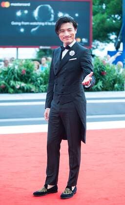 (170908) -- VENICE, Sept. 8, 2017 -- Actor Geng Le attends the premiere of the movie Angels Wear White at the 74th Venice Film Festival in Venice, Italy, Sept. 7, 2017. ) (jmmn) ITALY-VENICE-FILM FESTIVAL-ANGELS WEAR WHITE-PREMIERE JinxYu 