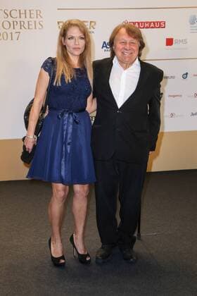 Hamburg, Germany 07.09.2017, Deutscher Radiopreis 2017, Peter Urban und Frau Laura Urban ( DeFodi525