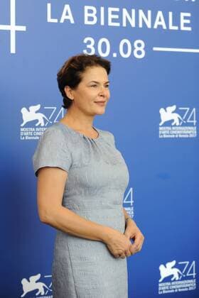 74. Filmfestspiele in Venedig, Italien. Barbara Auer beim Photocall zum deutschen Film KRIEG (Orrizonti). 74th Film Festival Venice, Mostra del Cinema, Biennale Venezia, Italy.