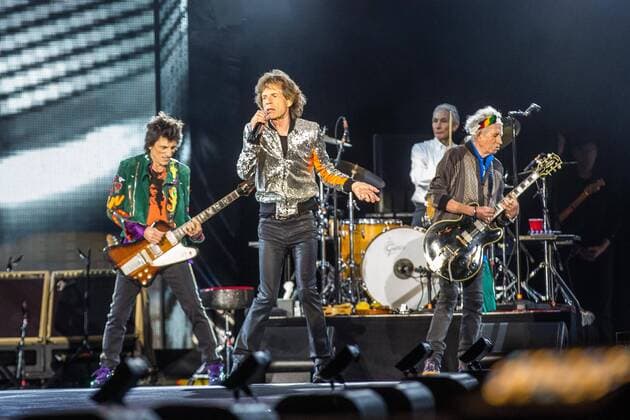 Themen der Woche Bilder des Tages Die Musiker der englischen Rock Band - Rolling Stones - stehen am 09. September 2017 auf der Festwiese im Stadtpark in Hamburg auf der Bühne. Konzert - Rolling Stones in Hamburg