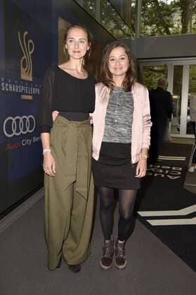 Anne-Catrin Wahls (ehemals Märzke) und Sarah Alles beim Warm-Up Brunch zum Deutschen Schauspielerpreis 2017 in der Audi City am Kurfürstendamm. Berlin, 09.09.2017