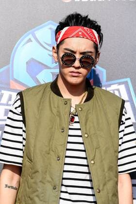 Chinese singer and actor Kris Wu or Wu Yifan poses at the Super Penguin All-Star friendly match in Shanghai, China, 10 September 2017. Kris Wu flashes handsome look at Super Penguin All-Star friendly match in Shanghai  20170910_64775