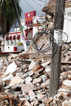 A view of the damages caused by the earthquake in Ixtaltepec, Oaxaca, Mexico, 10 September 2017. The death toll after the earthquake registered past 07 September rose from 65 to 90. The death toll after the earthquake rises to 90 in Mexico !ACHTUNG: NUR REDAKTIONELLE NUTZUNG!  Copyright: xJorgexNúnezx IXT009 20170910-636406728823731677