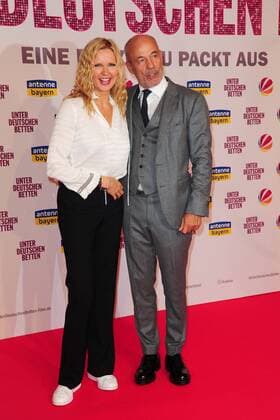 Veronica Ferres und Heiner Lauterbach bei der Unter Deutschen Betten Film Premiere am 12.09.2017 in München Unter Deutschen Betten Film Premiere in Muenchen, 2017