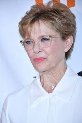 September 12, 2017 - Toronto, Ontario, Canada - ANNETTE BENING attends Film Stars Don t Die In Liverpool Premiere during the 2017 Toronto International Film Festival at Roy Thomson Hall on September 12, 2017 in Toronto, Canada Toronto Canada - ZUMAv53_ 20170912_zaf_v53_094 Copyright: xIgorxVidyashevx