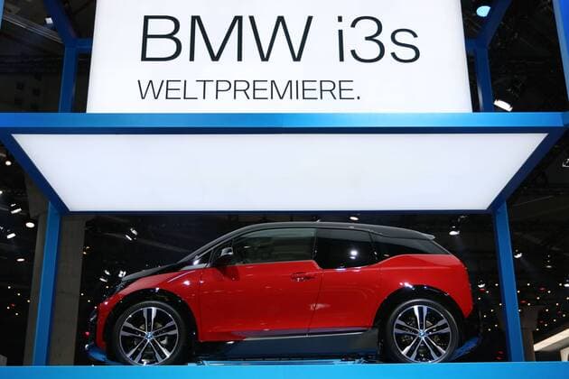 BMW i3 S (Elektroauto), Weltpremiere, 67. IAA (Internationale Automobil-Ausstellung International Motor Show) PKW 2017, 14.-24.09.2017, Pressetage 12. & 13.09.2017, Frankfurt am Main (D), Messe, Auto *** BMW i3 S Electric car World premiere 67 IAA International Automobile Exhibition International Engine Show Car 2017 14 24 09 2017 PRESSETAGE 12 13 09 2017 Frankfurt at Main D trade Fair Car