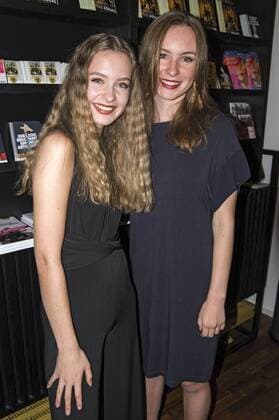 Mathilde Thomine Storm und Hanna Storm bei der Premiere des Kinofilms Das Löwenmädchen im Kino Delphi LUX. Berlin, 12.09.2017
