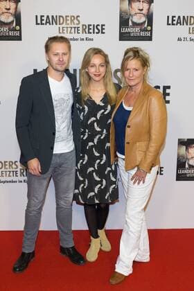 Tambet Tuísk, Petra Schmidt-Schaller und Susanne von Borsody - Deutschlandpremiere von LEANDERS LETZTE REISE im Kino in der Kulturbrauerei in Berlin am 13.09.2017. Premiere LEANDERS LETZTE REISE