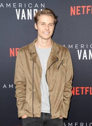 September 14, 2017 - Hollywood, California, U.S. - Logan Shroyer attends The Special Screening Premiere of Netflix s American Vandal held at the Arclight Theater in Hollywood, California on September 14, 2017. 2017 Hollywood U.S. - ZUMAl86_ 20170914_zaf_l86_015 Copyright: xDavexLongendykex