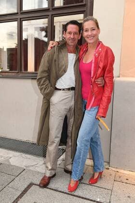 Max Tidof mit Ehefrau Lisa Seitz Premiere le club GOP VarietŽ Theater Show München 15. September 2017