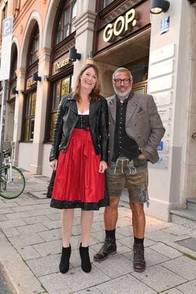 Jimmy Hartwig und Stefanie Almer Premiere le club GOP VarietŽ Theater Show München 15. September 2017