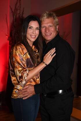 Alexandra Polzin mit Ehemann Gerhard Leinauer Premiere le club GOP VarietŽ Theater Show München 15. September 2017