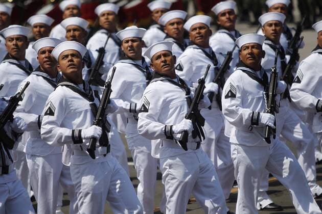 Members of Mexican Armed Forces take part in a parade part of the celebrations of the 207th anniversary of Mexican Independence, in Mexico City, Mexico, 16 September 2017. Mexico celebrates its 207th indepencence anniversary from Spain on 16 September. 207th anniversary of the Mexican Independence !ACHTUNG: NUR REDAKTIONELLE NUTZUNG!  Copyright: xSashenkaxGutierrezx MEX301 20170916-636411934256053285