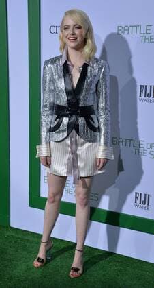 Cast member Emma Stone attends the premiere of the biographical sports comedy Battle of the Sexes at the Regency Village Theatre in the Westwood section of Los Angeles on September 16, 2017. Storyline: The true story of the 1973 tennis match between World number one Billie Jean King and ex-champ and serial hustler Bobby Riggs.  LAP2017091640 JIMxRUYMEN