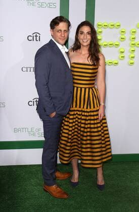 Premiere du film Battle of sexes . 16 September 2017 - Beverly Hills, California - Joe Tippett and Sara Bareilles. Battle Of The Sexes Los Angeles Premiere held at the Regency Village Theatre in Los Angeles. Photo Credit: AdMedia 220708 AdMedia Starface 2017-09-16 CA Los Angeles Etats-Unis  Copyright: xAdMediax STAR_220708_006