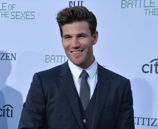Cast member Austin Stowell attends the premiere of the biographical sports comedy Battle of the Sexes at the Regency Village Theatre in the Westwood section of Los Angeles on September 16, 2017. Storyline: The true story of the 1973 tennis match between World number one Billie Jean King and ex-champ and serial hustler Bobby Riggs.  LAP201709183 JIMxRUYMEN