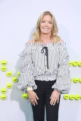 Jeanie Buss 09 16 2017 The Los Angeles Premiere of Battle of the Sexes held at Regency Village Theatre in Los Angeles, CA  Copyright: xCronos IzumixHasegawax 29945282sp