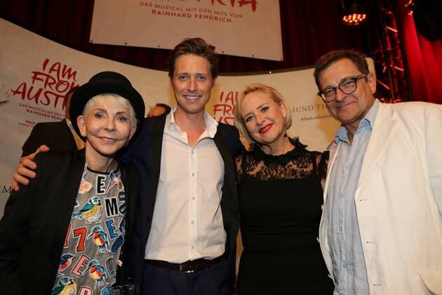 Premiere - I AM FROM AUSTRIA Wien, Raimundtheater, 16. 09. 2017 Dolores SCHMIDINGER, Lukas PERMAN, Elisabeth ENGSTLER, Andreas STEPPAN