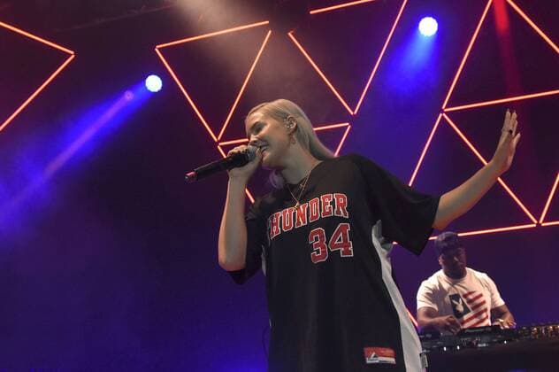 Rudimental featuring Anne-Marie live beim NDR 2 Soundcheck Neue Musik Festival 2017 in der Stadthalle. Göttingen, 16.09.2017