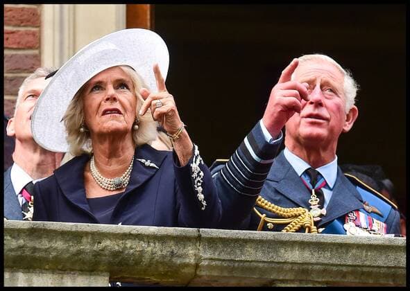 Themen der Woche Bilder des Tages . 17 09 2017. London, United Kingdom. Charles And Camilla Attend Battle Of Britain Service. The Prince of Wales, Patron, Battle of Britain Fighter Association, accompanied by The Duchess of Cornwall attend the Battle of Britain Service of Thanksgiving and Rededication to mark the 77th Anniversary of the battle at Westminster Abbey.  xPetexMaclainex xi-Imagesx IIM-15884-0048