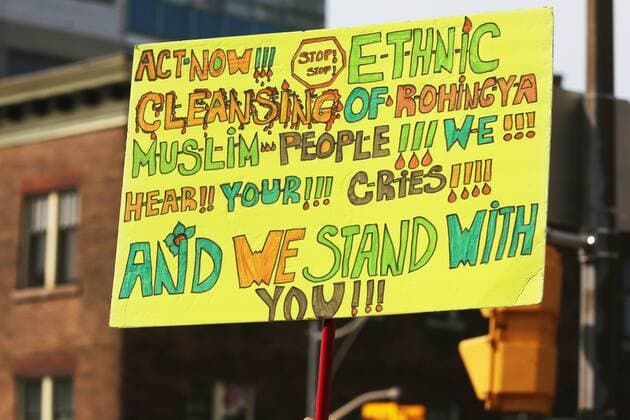 September 16, 2017 - Toronto, ONTARIO, Canada - Hundreds of demonstrators marched to protest against the violence against Rohingyas in Myanmar, in Toronto, Canada on September 16, 2017. Protestors called for Canada to pressure the United Nations to urge the government of Myanmar to stop the violence against Rohingya Muslims and allow Canada to investigate into the claims of genocide. Nearly 400,000 Rohingya refugees have fled into Bangladesh since late August during the outbreak of violence in the Rakhine state in Myanmar. The United Nations has called the longstanding crisis in Buddhist-majority Myanmar a textbook example of ethnic cleansing. Toronto Canada  - ZUMAn230 20170916_zaa_n230_938 Copyright: xCreativexTouchxImagingxLtdx