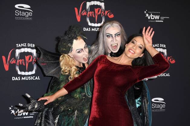 Bilder des Tages Nandini Mitra bei der Musical Premiere von Tanz der Vampire am 17.09.2017 in Hamburg Tanz der Vampire Musical Premiere in Hamburg, 2017