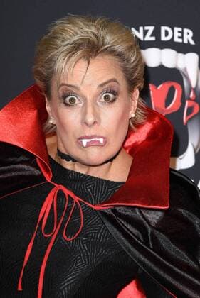 Bilder des Tages Tanja Schumann bei der Musical Premiere von Tanz der Vampire am 17.09.2017 in Hamburg Tanz der Vampire Musical Premiere in Hamburg, 2017