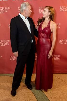 Klaus Wowereit, Ute Lemper (Musical Theater Ehrenpreis 2017) Deutscher Musical Theater Preis 2017 im Wintergarten Berlin in Berlin am 18.09.2017