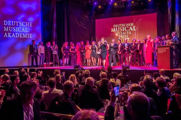 Buehnenabschlussbild Deutscher Musical Theater Preis 2017 im Wintergarten Berlin in Berlin am 18.09.2017