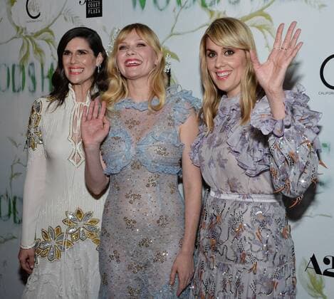 Cast member Kirsten Dunst (C) and co-writer and directors Katie Mulleavy (L) and Laura Mulleavy attend the premiere of the motion picture dramatic thriller Woodshock at the ArcLight Cinema Dome in the Hollywood section of Los Angeles on September 18, 2017. Storyline: A woman falls deeper into paranoia after taking a deadly drug.  LAP2017091810 JIMxRUYMEN