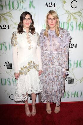 Laura Mulleavy und Kate Mulleavy, die beiden Schwestern und Regisseurinnen bei der Woodshock Film Premiere am 18.09.2017 in Los Angeles Woodshock Filmpremiere in Los Angeles, 2017