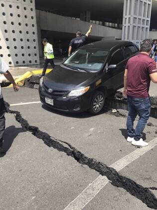 Mexico Earthquake: Twitter Catalogs the Damage in Pictures Mexico Mexico  548578
