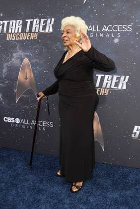 Star Trek : Discovery Premiere in Los Angeles September 19, 2017 - Los Angeles, CA, U.S. - 19 September 2017 - Hollywood, California - Nichelle Nichols. Ã¢â‚¬ËœStar Trek: DiscoveryÃ¢â‚¬â ¢ Premiere held at the ArcLight Cinerama Done in Hollywood. Photo Credit: AdMedia Los Angeles U.S. - ZUMAa123 20170919_zaa_a123_094 Copyright: xAdmediax
