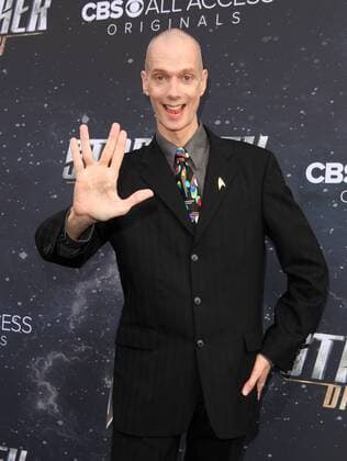 Star Trek : Discovery Premiere in Los Angeles September 19, 2017 - Los Angeles, CA, U.S. - 19 September 2017 - Hollywood, California - Doug Jones. Ã¢â‚¬ËœStar Trek: DiscoveryÃ¢â‚¬â ¢ Premiere held at the ArcLight Cinerama Done in Hollywood. Photo Credit: AdMedia Los Angeles U.S. - ZUMAa123 20170919_zaa_a123_096 Copyright: xAdmediax