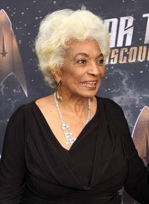 Star Trek : Discovery Premiere in Los Angeles September 19, 2017 - Los Angeles, CA, U.S. - 19 September 2017 - Hollywood, California - Nichelle Nichols. Ã¢â‚¬ËœStar Trek: DiscoveryÃ¢â‚¬â ¢ Premiere held at the ArcLight Cinerama Done in Hollywood. Photo Credit: AdMedia Los Angeles U.S. - ZUMAa123 20170919_zaa_a123_111 Copyright: xAdmediax