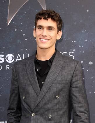 Star Trek : Discovery Premiere in Los Angeles les emeutes se poursuivent à St Louis. 19 September 2017 - Hollywood, California - Sam Vartholomeos. ?Star Trek: Discovery? Premiere held at the ArcLight Cinerama Done in Hollywood. Photo Credit: AdMedia 220816 AdMedia Starface 2017-09-19 CA Los Angeles Etats-Unis  Copyright: xAdMediax STAR_220816_027