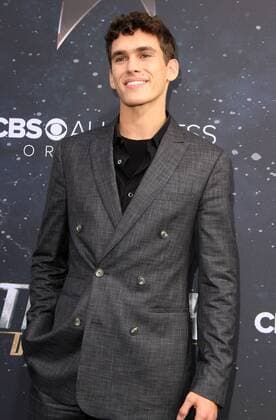 Star Trek : Discovery Premiere in Los Angeles les emeutes se poursuivent à St Louis. 19 September 2017 - Hollywood, California - Sam Vartholomeos. ?Star Trek: Discovery? Premiere held at the ArcLight Cinerama Done in Hollywood. Photo Credit: AdMedia 220816 AdMedia Starface 2017-09-19 CA Los Angeles Etats-Unis  Copyright: xAdMediax STAR_220816_028