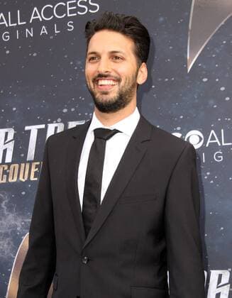 Star Trek : Discovery Premiere in Los Angeles les emeutes se poursuivent à St Louis. 19 September 2017 - Hollywood, California - Shazad Latif. ?Star Trek: Discovery? Premiere held at the ArcLight Cinerama Done in Hollywood. Photo Credit: AdMedia 220816 AdMedia Starface 2017-09-19 CA Los Angeles Etats-Unis  Copyright: xAdMediax STAR_220816_030
