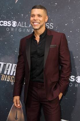 Star Trek : Discovery Premiere in Los Angeles les emeutes se poursuivent à St Louis. 19 September 2017 - Hollywood, California - Wilson Cruz. ?Star Trek: Discovery? Premiere held at the ArcLight Cinerama Done in Hollywood. Photo Credit: AdMedia 220816 AdMedia Starface 2017-09-19 CA Los Angeles Etats-Unis  Copyright: xAdMediax STAR_220816_046