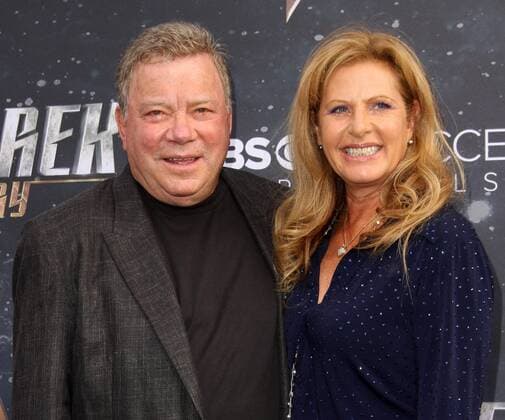 Star Trek : Discovery Premiere in Los Angeles September 19, 2017 - Los Angeles, CA, U.S. - 19 September 2017 - Hollywood, California - William Shatner and wife Elizabeth Shatner. Ã¢â‚¬ËœStar Trek: DiscoveryÃ¢â‚¬â ¢ Premiere held at the ArcLight Cinerama Done in Hollywood. Photo Credit: AdMedia Los Angeles U.S. - ZUMAa123 20170919_zaa_a123_153 Copyright: xAdmediax