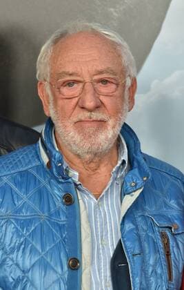 Schauspieler Dieter Hallervorden posiert am 20.09.2017 in Köln auf dem roten Teppich bei der Premiere des Films Rock my Heart im Kölner Cinedom. Kinostart 28.09.2017.