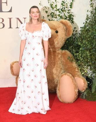 Australian actress Margot Robbie attends the World Premiere of Goodbye Christopher Robin held at Odeon Leicester Square in London. SEPTEMBER 20th 2017  RHDx172161