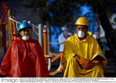 September 22, 2017 - EUM20170922NAC35.JPG.CIUDAD DE MEXICO SeismSismo-Ayuda.- Aspectos generales de los trabajos de rescate en el multifamiliar de Taxquena. Foto: Agencia EL UNIVERSALGuillermo PereaMAVC  - ZUMAu78_ 20170922_zaf_u78_039 Copyright: xElxUniversalx