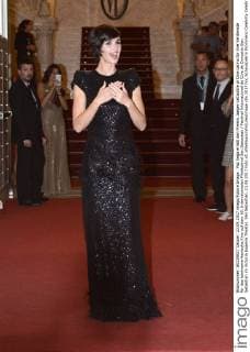 Paz Vega erhält den Premio Jaeger-LeCoultre al Cine Latino für ihre Verdienste für das lateinamerikanische Kino auf dem 65. Internationalen Filmfestival San Sebastian Festival Internacional de Cine de Donostia-San Sebastian im Victoria Eugenia Theater. San Sebastian, 23.09.2017 Foto:xC.xNiehausx xFuturexImage