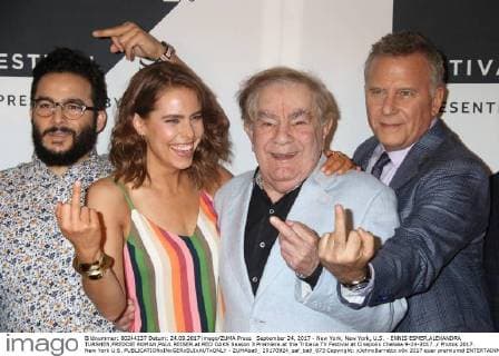 September 24, 2017 - New York, New York, U.S. - ENNIS ESMER,ALEXANDRA TURSHEN,FREDDIE ROMAN,PAUL REISER.at RED OAKS Season 3 Premiere.at the Tribeca TV Festival at Cinepolis Chelsea.9-24-2017. Photos 2017. New York U.S. - ZUMAba9_ 20170924_zaf_ba9_073 Copyright: xJohnxBarrettx