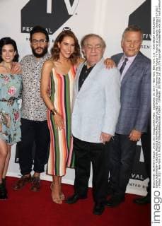 September 24, 2017 - New York, New York, U.S. - ALEXANDRA SOCHA,ENNIS ESMER,ALEXANDRA TURSHEN,FREDDIE ROMAN,PAUL REISER.at RED OAKS Season 3 Premiere.at the Tribeca TV Festival at Cinepolis Chelsea.9-24-2017. Photos 2017. New York U.S. - ZUMAba9_ 20170924_zaf_ba9_076 Copyright: xJohnxBarrettx