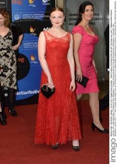 Maria Dragus und Katja Kolm bei der Premiere von Licht Mademoiselle Paradis auf dem 65. Internationalen Filmfestival San Sebastian Festival Internacional de Cine de Donostia-San Sebastian im Kursaal. San Sebastian, 25.09.2017